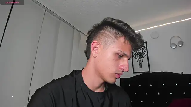 kevin ahss online show from October 27, 11:09 pm