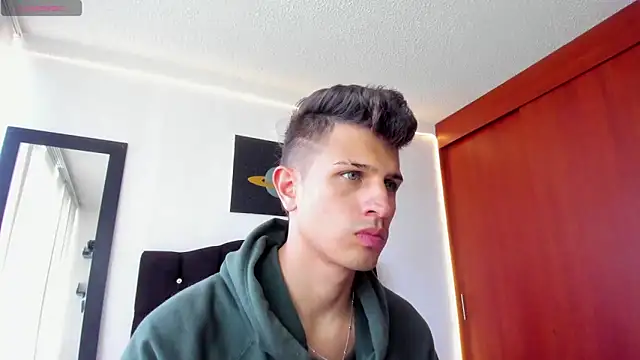 kevin ahss online show from December 13, 8:58 pm