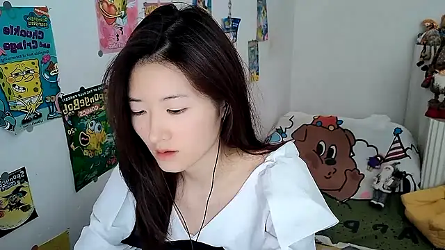 Snapshot of Moonlight-23 chatting on September 23, 6:05 am Moonlight-23 online show from September 23, 6:05 am