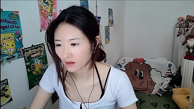 Snapshot of Moonlight-23 chatting on September 27, 6:51 am Moonlight-23 online show from September 27, 6:51 am