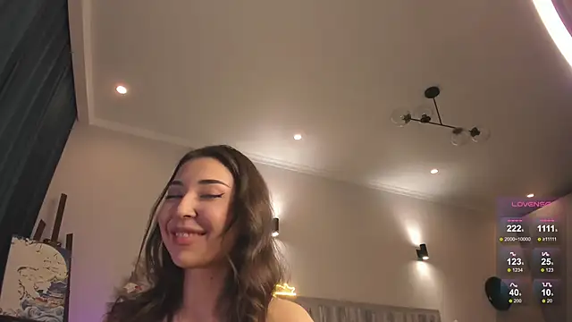 Snapshot of devaivy chatting on October 20, 10:59 am devaivy online show from October 20, 10:59 am