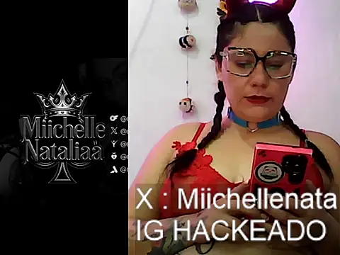 Snapshot of miichellemalvoa chatting on May 2, 4:45 pm miichellemalvoa online show from May 2, 4:45 pm