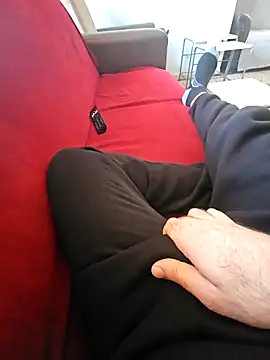 Snapshot of fena-sikerimmm chatting on March 2, 12:01 pm fena-sikerimmm online show from March 2, 12:01 pm