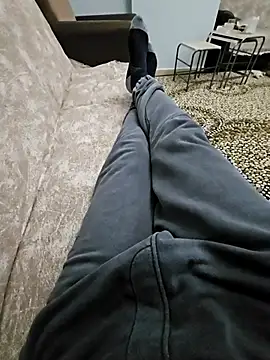 Snapshot of fena-sikerimmm chatting on March 3, 9:10 pm fena-sikerimmm online show from March 3, 9:10 pm