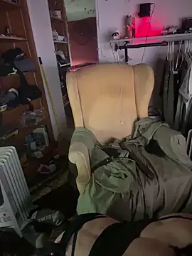 bifreakyfun online show from February 12, 11:44 pm