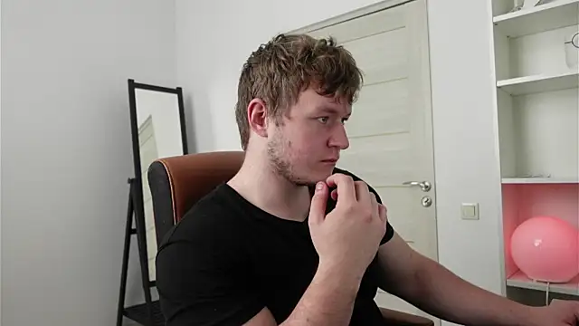 Richard Dullas online show from October 7, 7:16 am