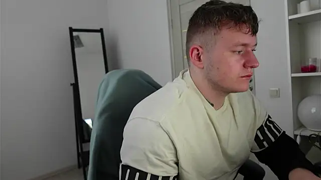 Richard Dullas online show from October 19, 5:30 am