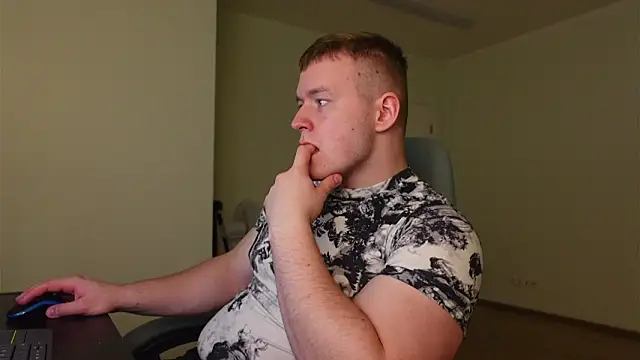 Richard Dullas online show from November 27, 8:33 pm