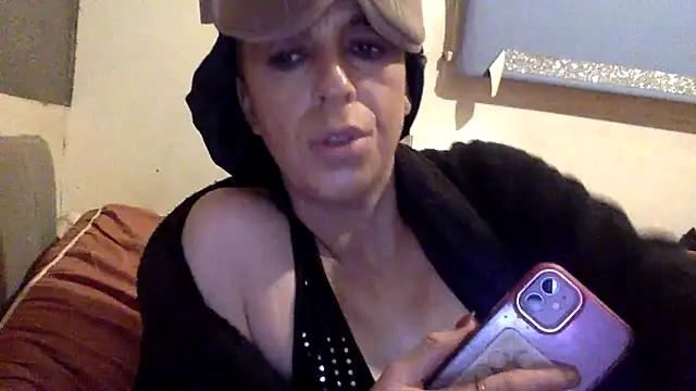 Bellababexox online show from November 18, 6:01 pm