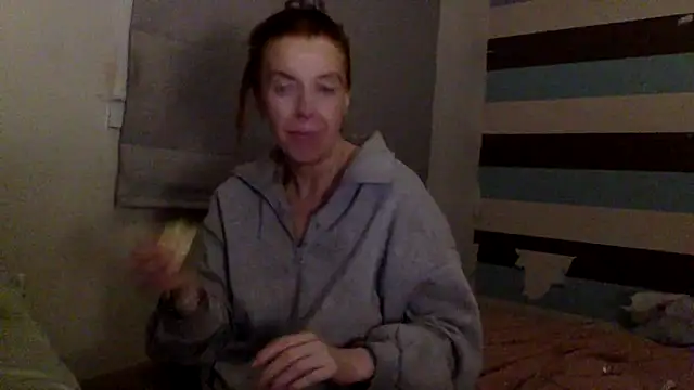 Bellababexox online show from June 17, 1:41 am