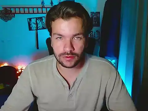 cortelioni massimo  online show from October 3, 2:08 am