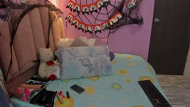 AndreaSweet2 online show from October 20, 7:36 pm