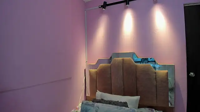 AndreaSweet2 online show from February 25, 7:56 pm