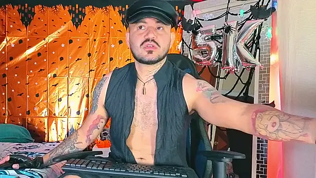 Snapshot of AlphaDrip chatting on October 23, 12:26 pm AlphaDrip online show from October 23, 12:26 pm