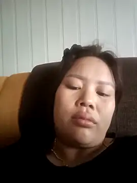 Snapshot of onao7 chatting on April 1, 8:37 am onao7 online show from April 1, 8:37 am