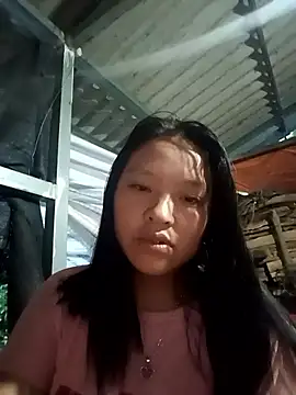 Snapshot of MuiNay chatting on September 26, 10:58 pm MuiNay online show from September 26, 10:58 pm