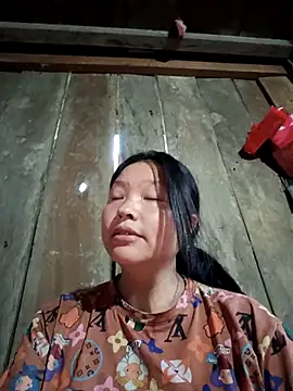 Snapshot of MuiNay chatting on September 27, 11:10 pm MuiNay online show from September 27, 11:10 pm