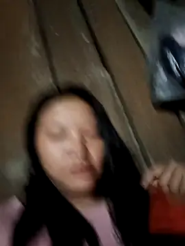 Snapshot of MuiNay chatting on September 30, 9:53 pm MuiNay online show from September 30, 9:53 pm