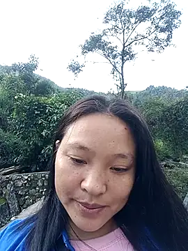 Snapshot of MuiNay chatting on October 10, 12:09 am MuiNay online show from October 10, 12:09 am