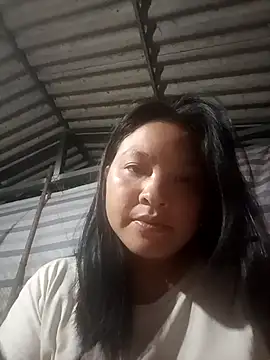 Snapshot of MuiNay chatting on October 16, 10:00 pm MuiNay online show from October 16, 10:00 pm