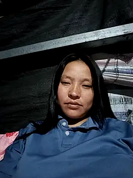 Snapshot of MuiNay chatting on October 23, 11:31 am MuiNay online show from October 23, 11:31 am