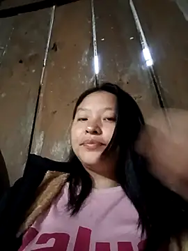 Snapshot of MuiNay chatting on November 1, 11:40 pm MuiNay online show from November 1, 11:40 pm