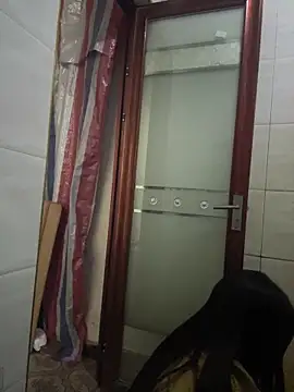 crhong666 online show from February 6, 12:37 am