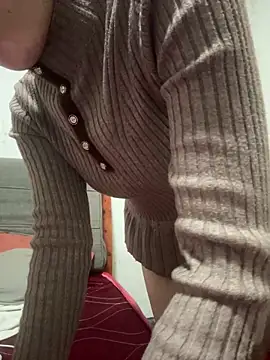 crhong666 online show from March 17, 12:37 am