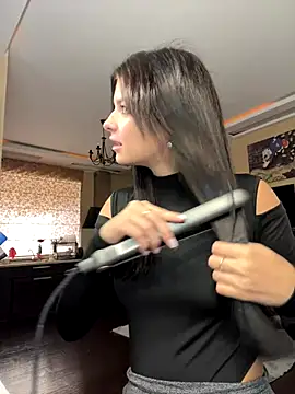 Snapshot of kimberlyy77 chatting on September 20, 6:36 am kimberlyy77 online show from September 20, 6:36 am