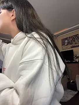 Snapshot of kimberlyy77 chatting on September 21, 6:04 am kimberlyy77 online show from September 21, 6:04 am