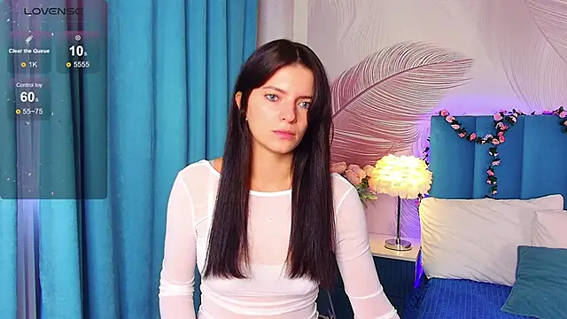 Snapshot of kimberlyy77 chatting on September 29, 6:40 am kimberlyy77 online show from September 29, 6:40 am