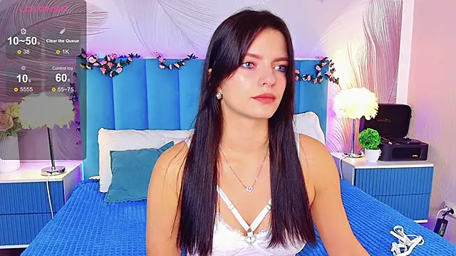 Snapshot of kimberlyy77 chatting on October 13, 6:13 am kimberlyy77 online show from October 13, 6:13 am