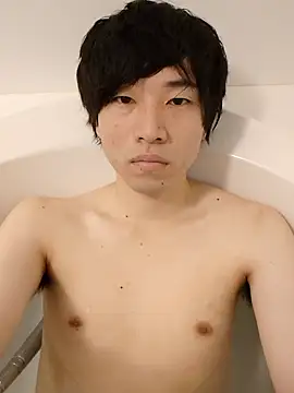 Snapshot of tanaka113 chatting on March 3, 2:39 am tanaka113 online show from March 3, 2:39 am