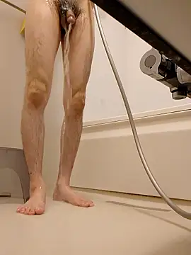 Snapshot of tanaka113 chatting on March 8, 2:04 am tanaka113 online show from March 8, 2:04 am