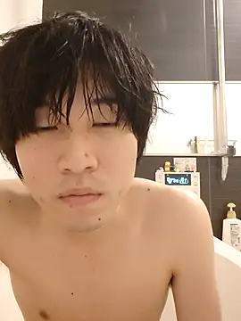 Snapshot of tanaka113 chatting on May 12, 3:42 pm tanaka113 online show from May 12, 3:42 pm