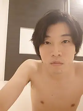 Snapshot of tanaka113 chatting on May 22, 2:12 pm tanaka113 online show from May 22, 2:12 pm