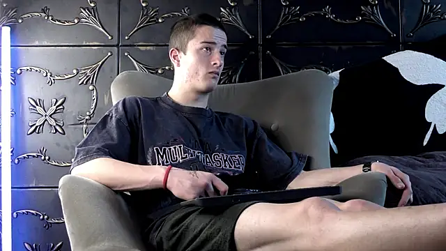 SirReed online show from May 10, 5:01 am
