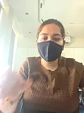 Snapshot of priyalfck99 chatting on October 22, 6:35 am priyalfck99 online show from October 22, 6:35 am