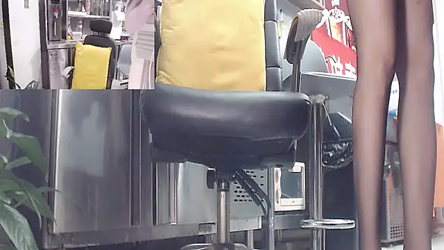 Eileen-L online show from October 4, 1:03 am