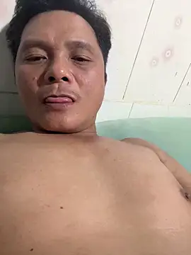 hotboy2x online show from April 23, 12:15 pm