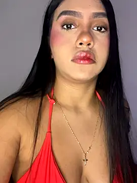 Michelle johnson  online show from October 27, 6:45 pm