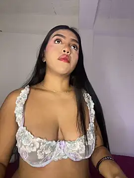 Michelle johnson  online show from October 31, 6:53 pm