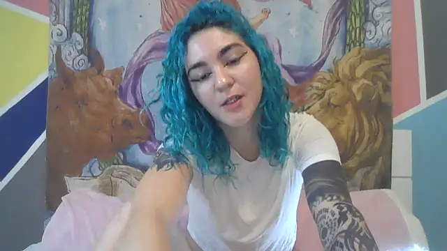 peetitefairy online show from October 13, 4:45 am