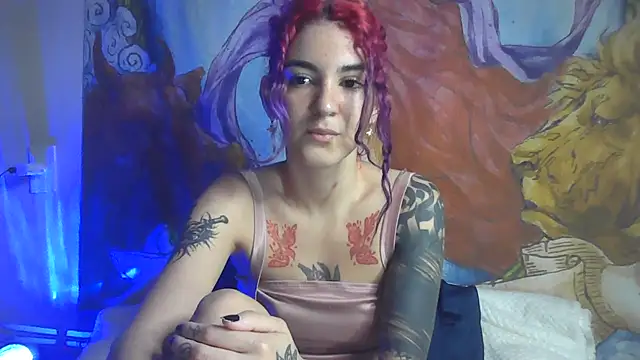 peetitefairy online show from January 11, 10:37 pm