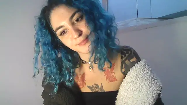 peetitefairy online show from May 16, 10:36 am