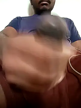 Snapshot of PlushOrnament93 chatting on February 5, 3:11 am PlushOrnament93 online show from February 5, 3:11 am