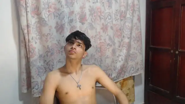 alice julls online show from January 5, 5:27 pm