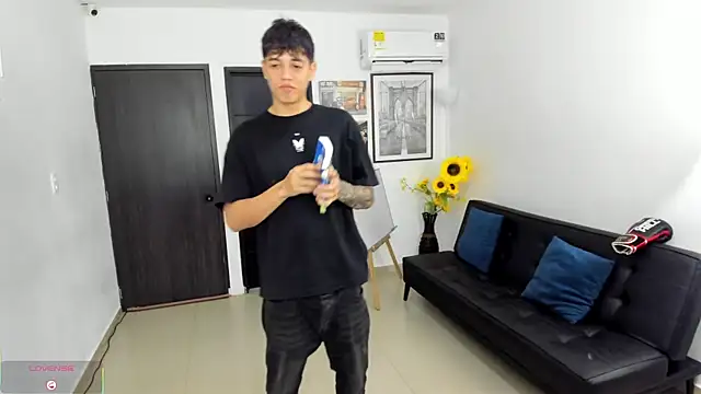 Playhardsex  online show from March 29, 11:16 pm