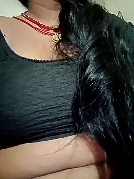 Snapshot of Aruhi_hot chatting on September 18, 12:23 am Aruhi hot online show from September 18, 12:23 am
