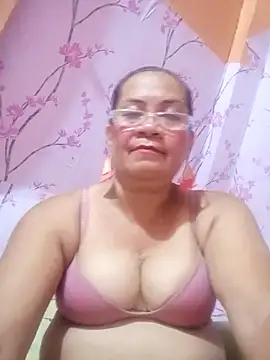 Snapshot of vickyhot1966 chatting on September 27, 9:03 am vickyhot1966 online show from September 27, 9:03 am